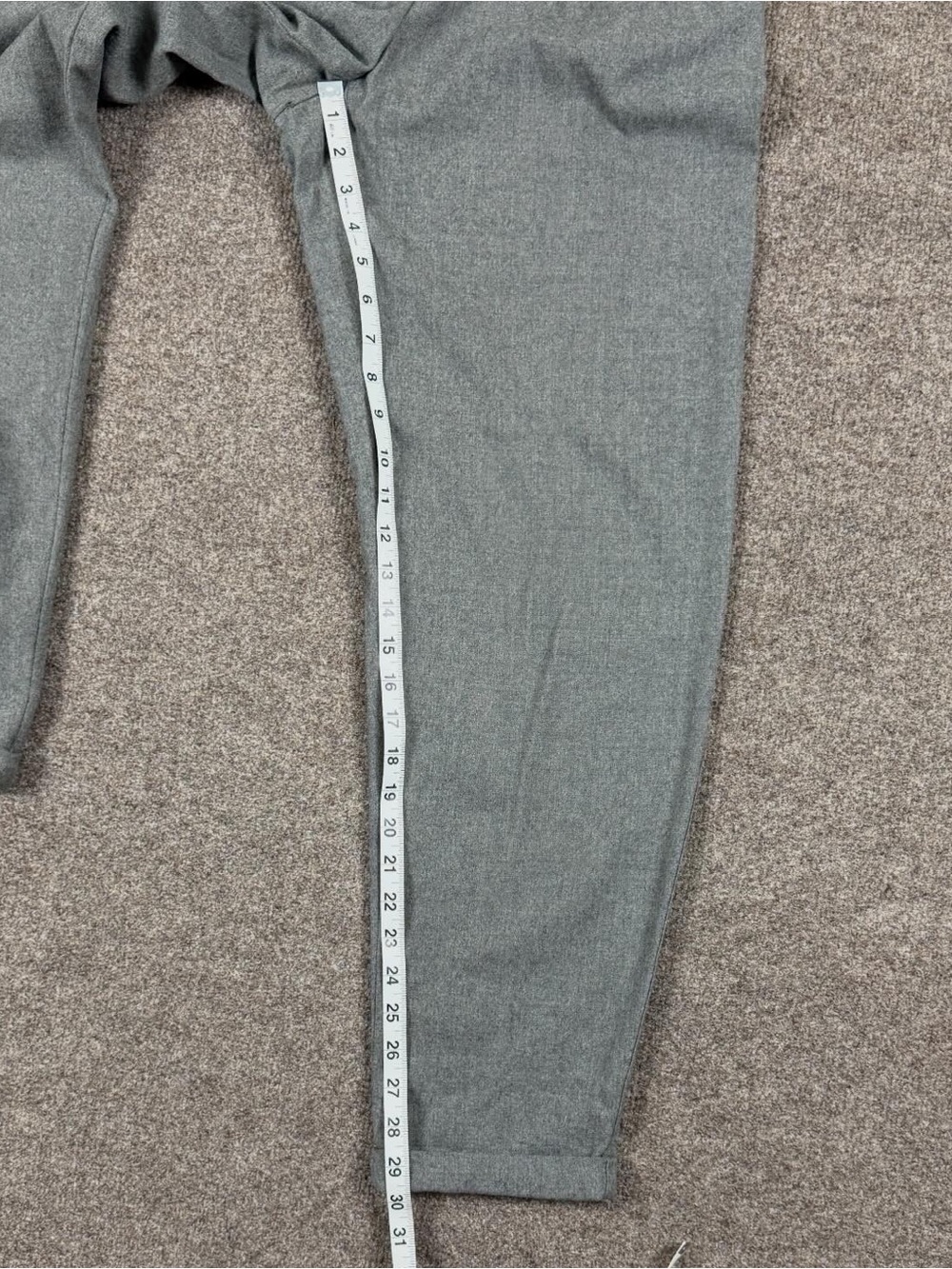 Vintage‎ Liz Claiborne Grey 100% Wool Tapered Leg Trouser Pants Womens Size 6 XS - Picture 10 of 12